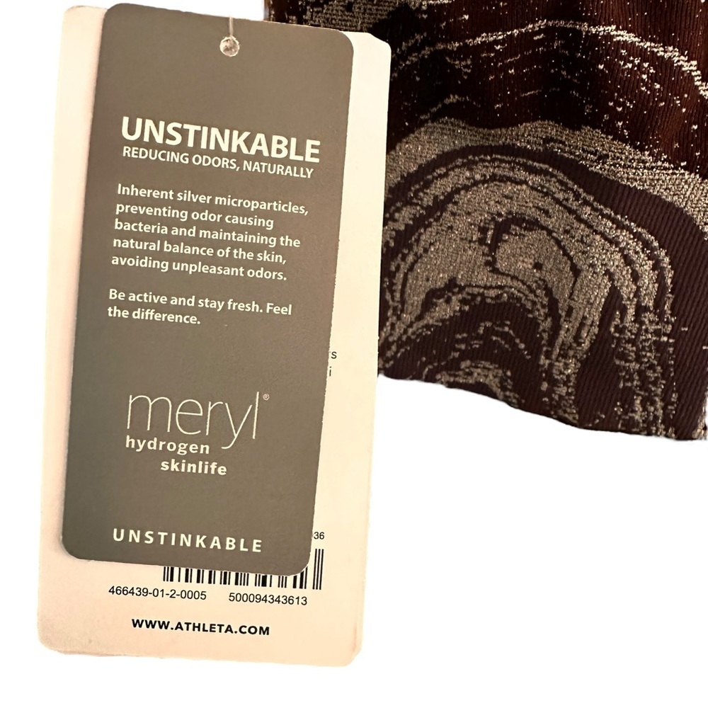 NWT Aurora Seamless Shine Tank​ - Picture 5 of 5